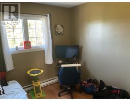 14 Valley View Road thumbnail 19
