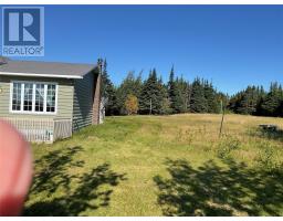 14 Valley View Road thumbnail 4