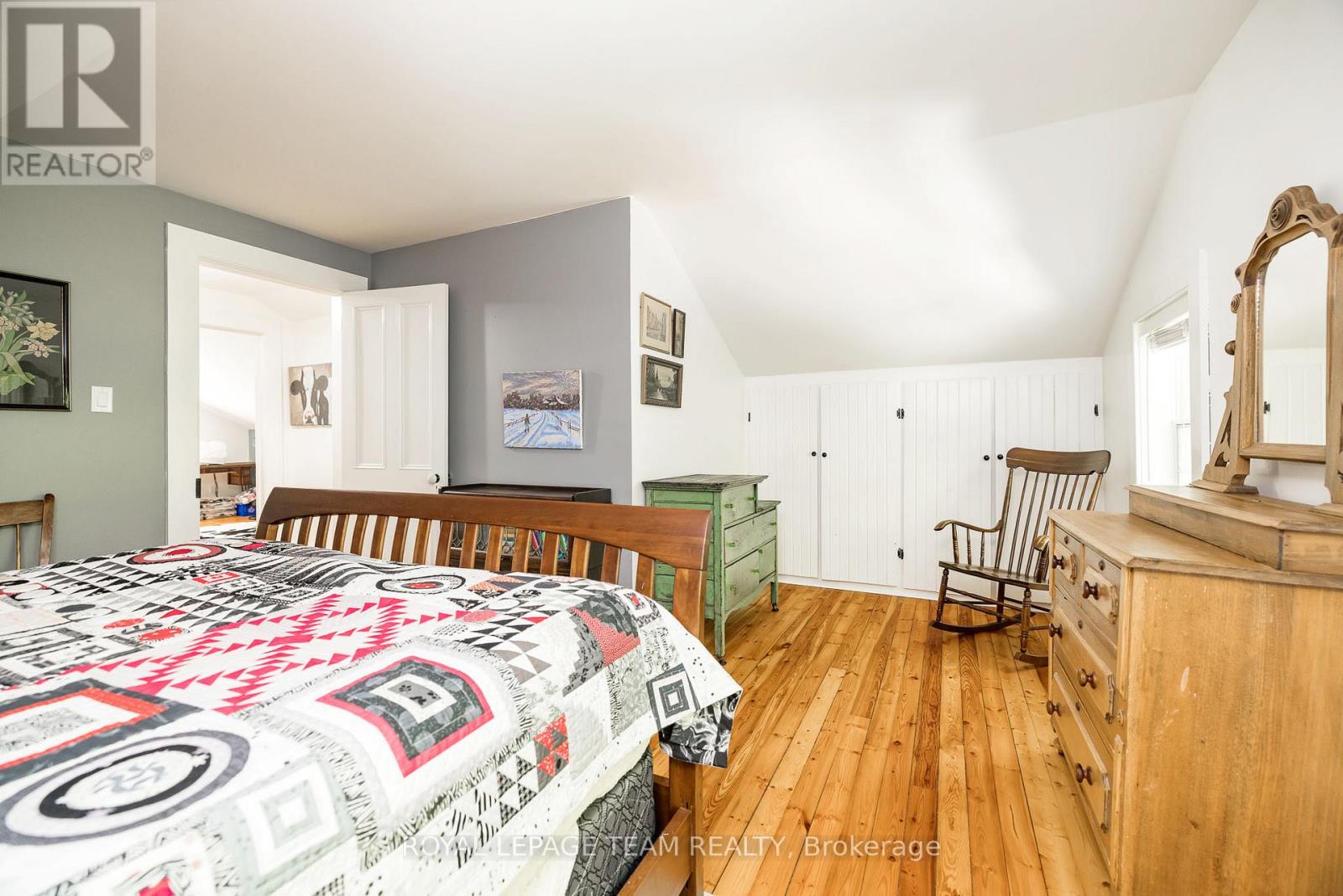 373 CRAIG ROAD - 35