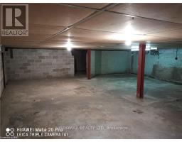 8278 Thorold Stone Road, Niagara Falls, ON L2H1A9 Photo 11