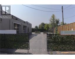 8278 Thorold Stone Road, Niagara Falls, ON L2H1A9 Photo 12