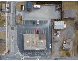 8278 Thorold Stone Road, Niagara Falls, ON L2H1A9 Photo 35