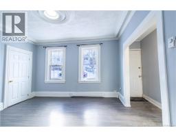 226-228 Watson Street, photo 5