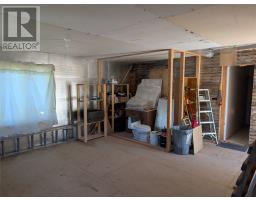 82 Main Road thumbnail 13