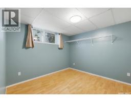 519 Beerling Crescent, Saskatoon, SK S7S1K5 Photo 32