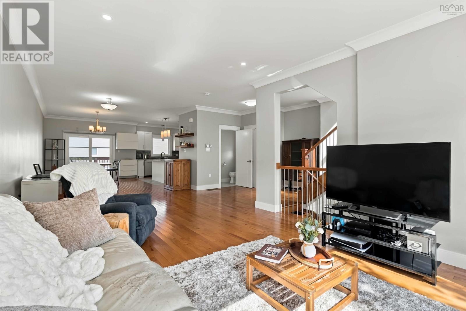 52 Eliza Ritchie Crescent - Image 11