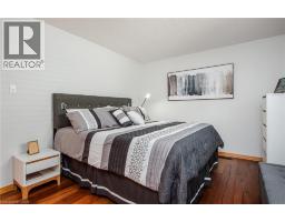 154 Ambleside Court, Waterloo, ON N2K3E3 Photo 18