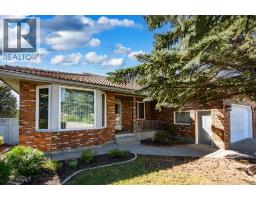 37 Edgeview Road NW - photo 1