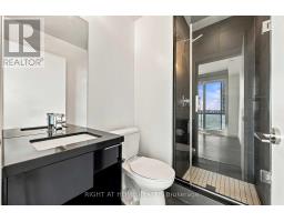 5002 - 8 Eglinton Avenue E, Toronto, ON M4P0C1 Photo 17