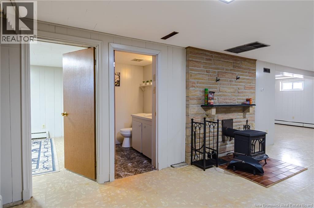 590 Westmorland Road - Image 29