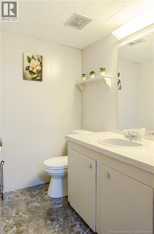 590 Westmorland Road - Image 34