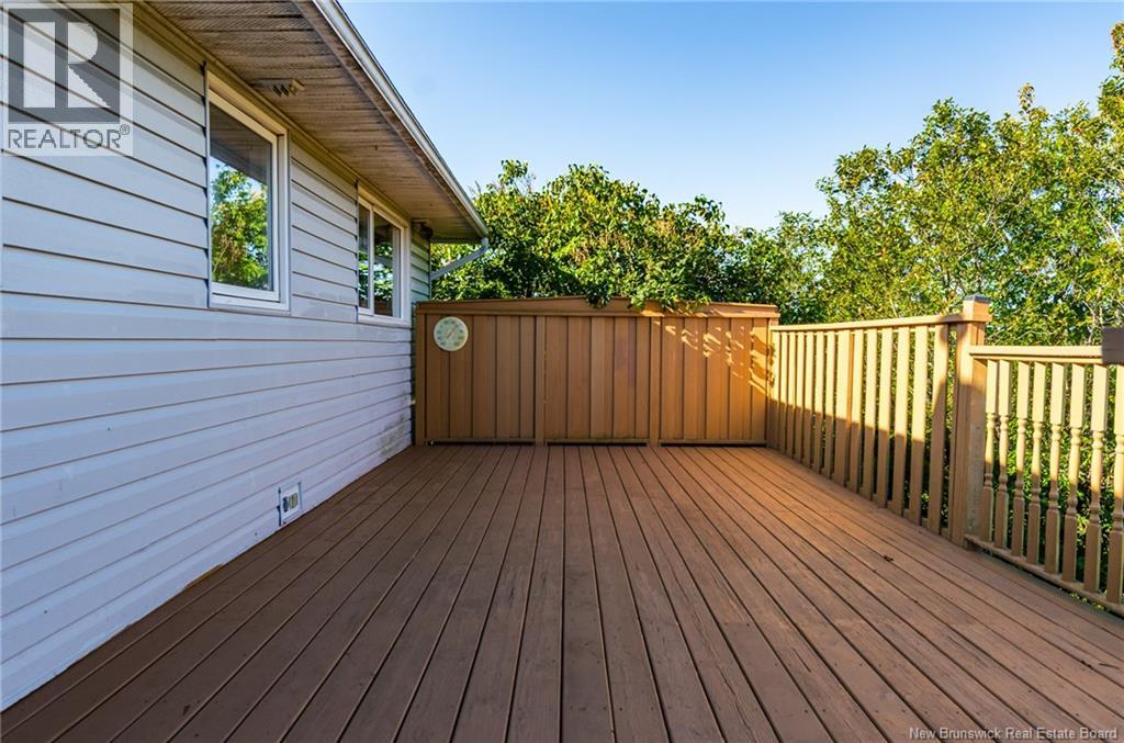 590 Westmorland Road - Image 35
