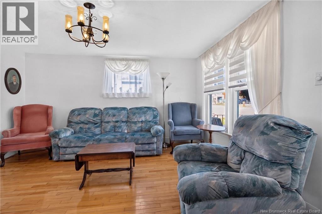 388 Beausejour - 7