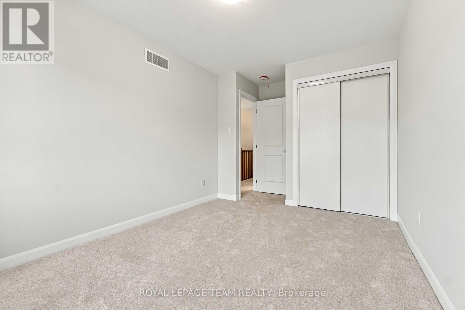 845 FAIRLINE ROW - 26