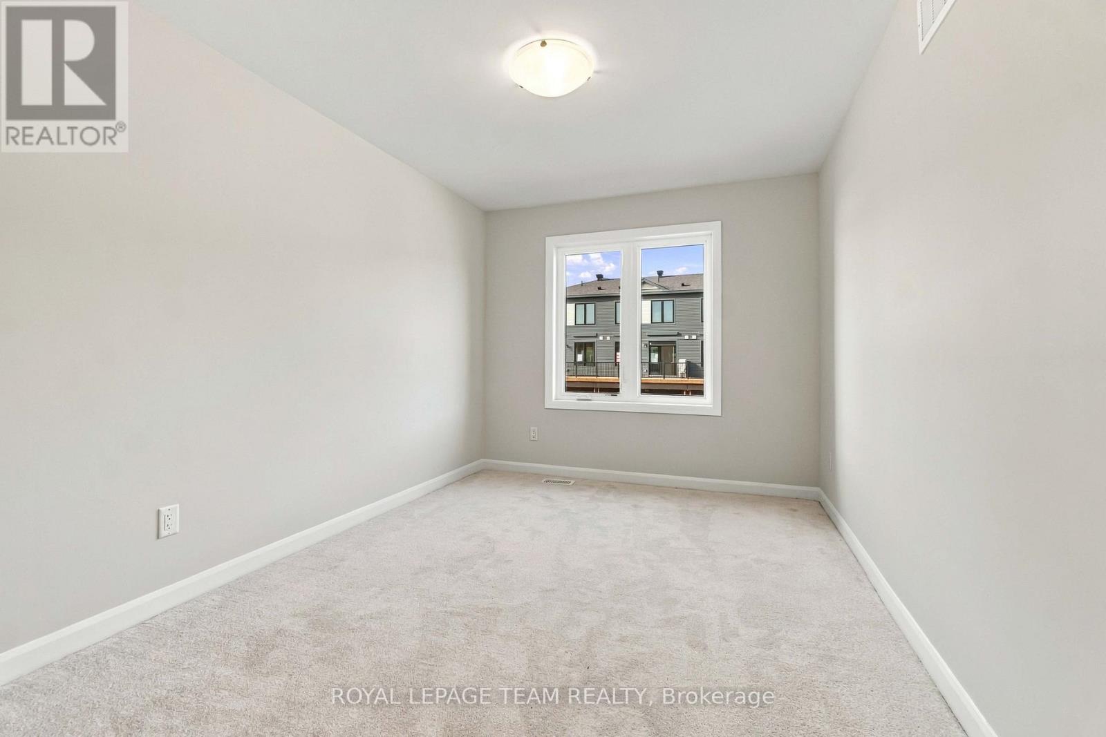 845 FAIRLINE ROW - 25