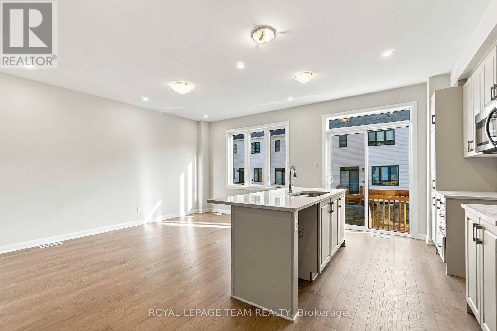 845 FAIRLINE ROW - 5