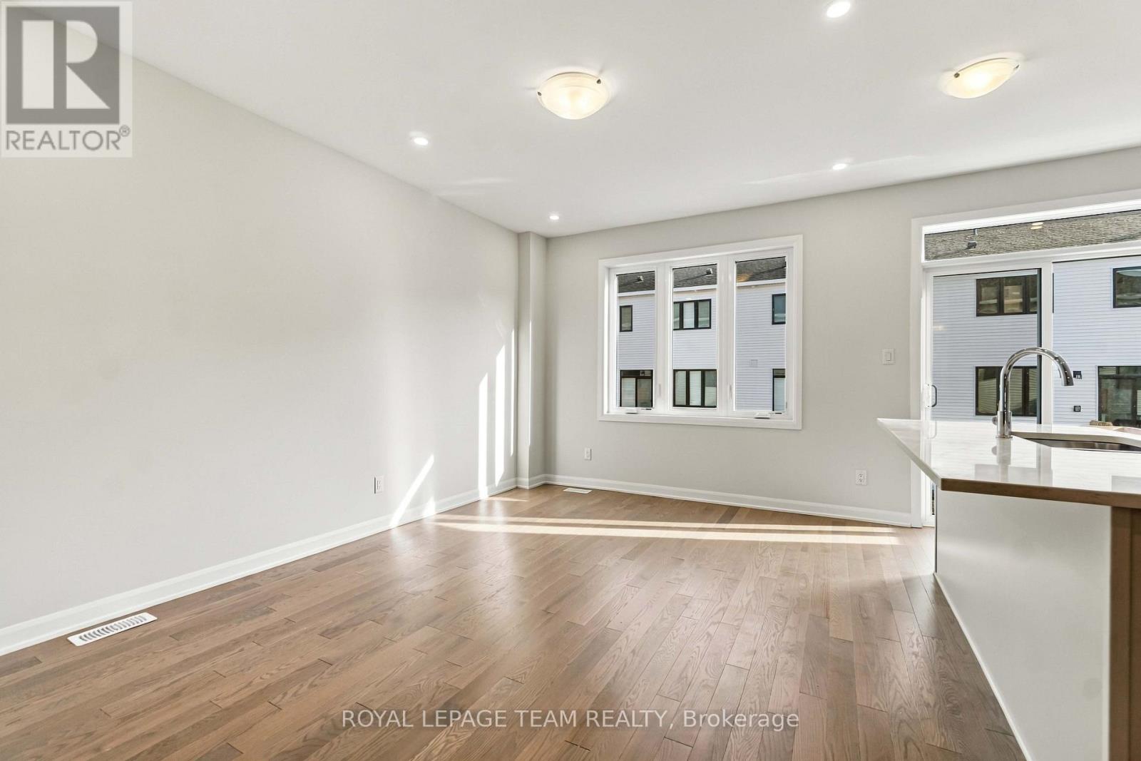 845 FAIRLINE ROW - 6