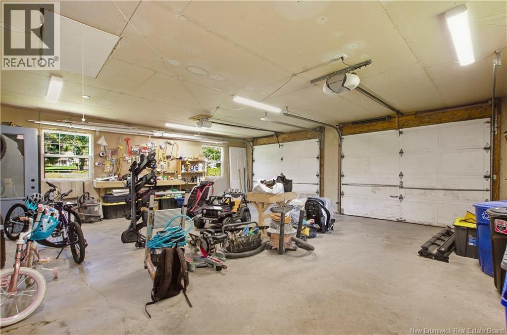 11 Idlewood Drive - 35