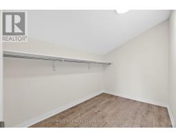 A - 12 Smallwood Drive, Toronto, ON M3M1T8 Photo 18