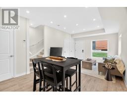 A - 12 Smallwood Drive, Toronto, ON M3M1T8 Photo 9