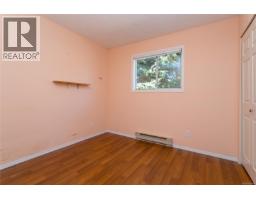 Entrance - 2128 Colinwood Rd, Sidney, BC V8L4H5 Photo 12