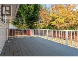 2128 Colinwood Rd, Sidney, BC V8L4H5 Photo 18