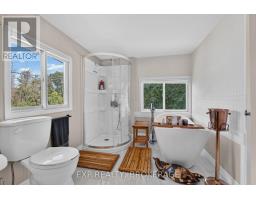 22053 Highway 7, Tay Valley, ON K0H2B0 Photo 19