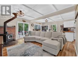 22053 Highway 7, Tay Valley, ON K0H2B0 Photo 8