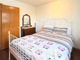 88 Mount Laurel Crescent, Winnipeg, MB R2J4C4 Photo 23