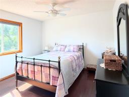 88 Mount Laurel Crescent, Winnipeg, MB R2J4C4 Photo 24
