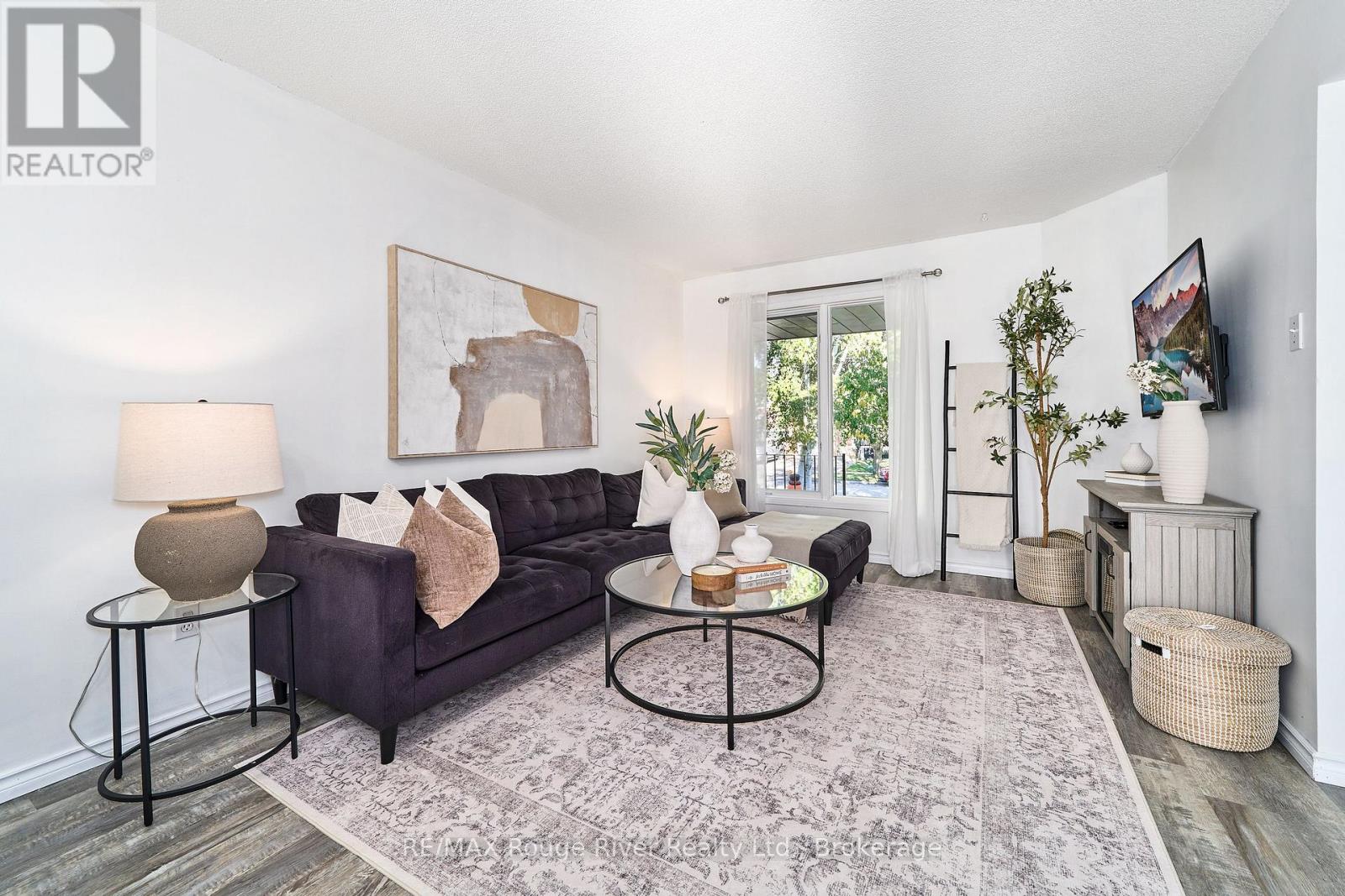 8 LANDERVILLE LANE - 10