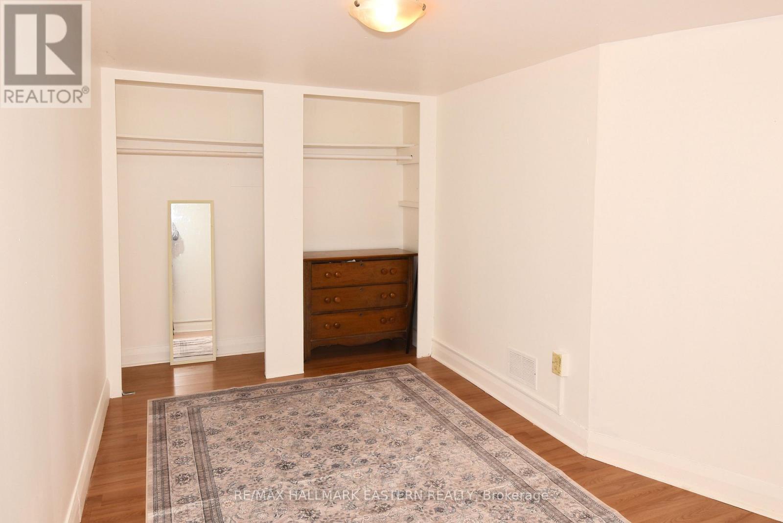 726 FAIRBAIRN STREET - Image 24