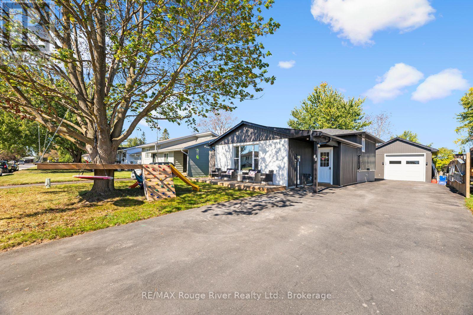 68 Coyle Crescent, Selwyn, Ontario, K0L2H0, Selwyn, Ontario — photo 1 of 5