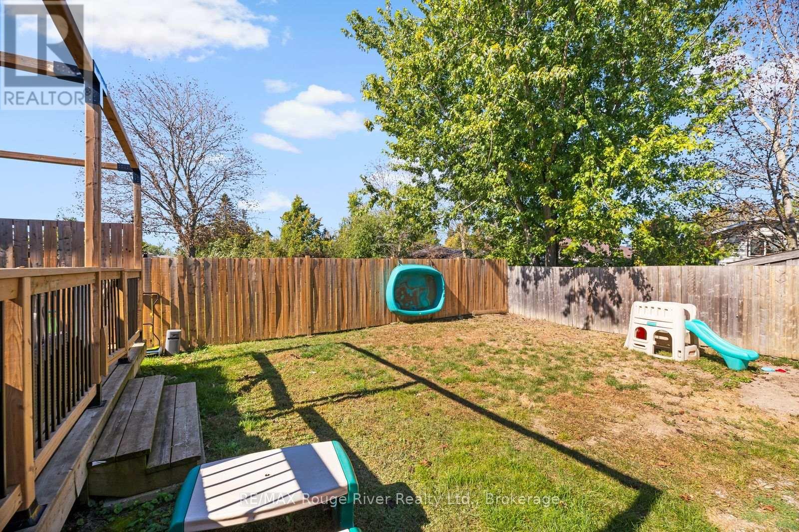 68 Coyle Crescent, Selwyn, Ontario, K0L2H0, Selwyn, Ontario — photo 4 of 5