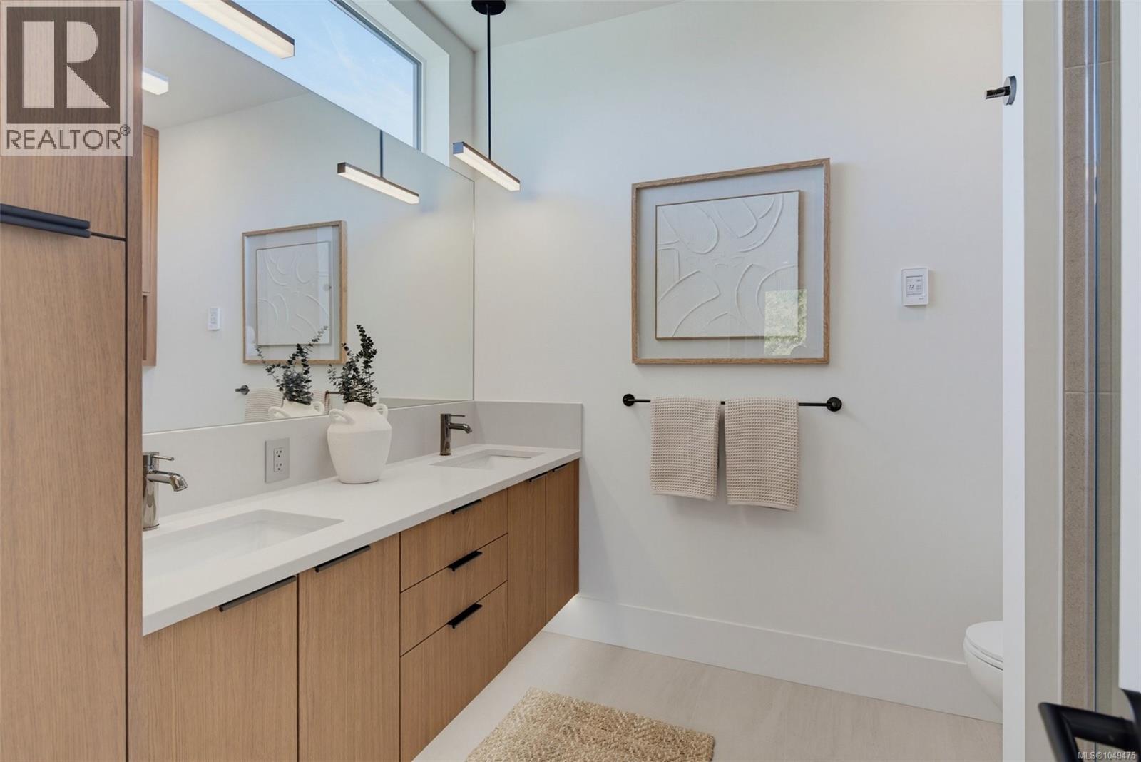 #4 1434 Brooke St - Image 23