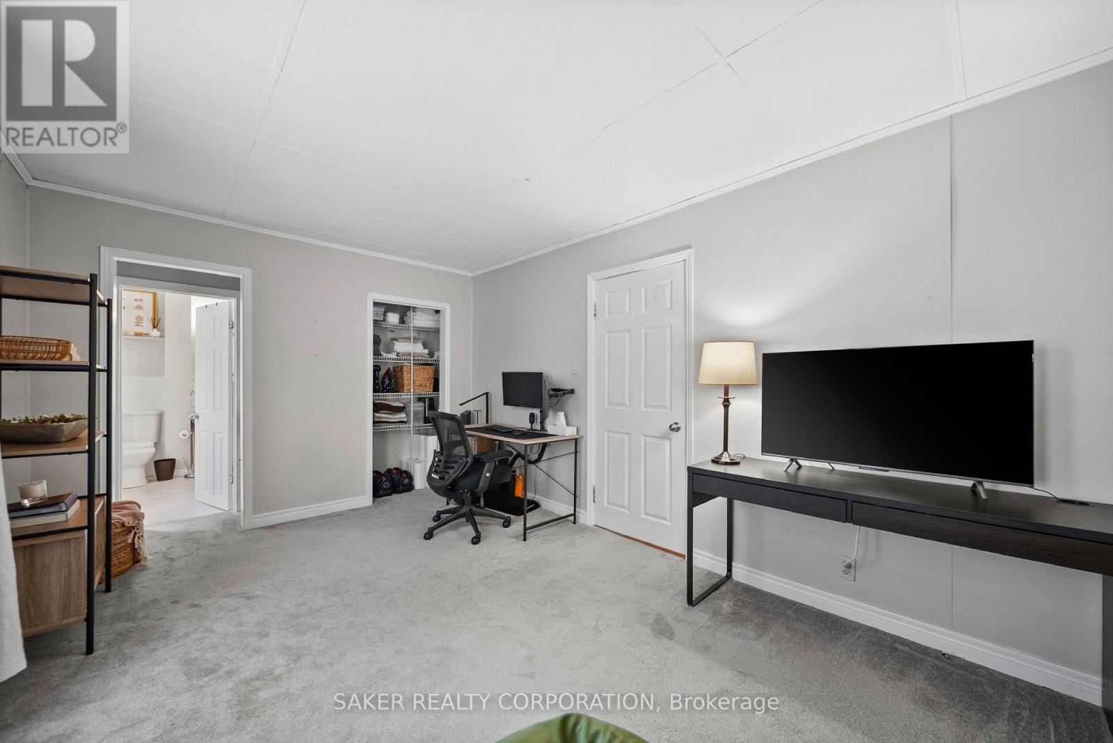 23 MAPLE STREET - 16