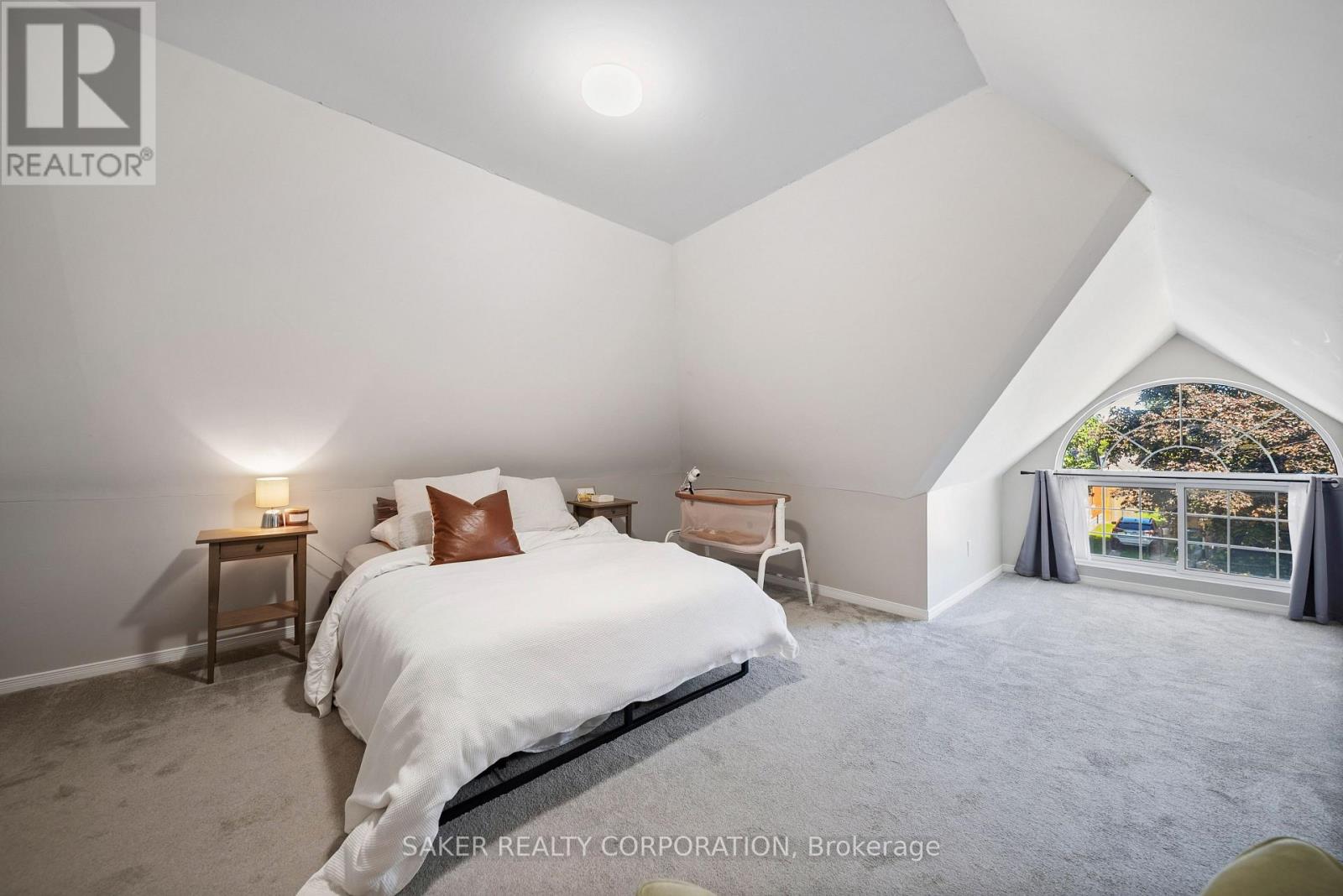 23 MAPLE STREET - Image 22