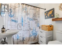 272 Kathleen Avenue, Sarnia, ON N7T1E3 Photo 11