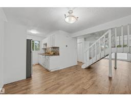 8c Meadowlark Vg Nw, Edmonton, AB T5R5X3 Photo 13