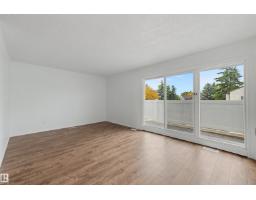 Bedroom 4 - 8c Meadowlark Vg Nw, Edmonton, AB T5R5X3 Photo 7