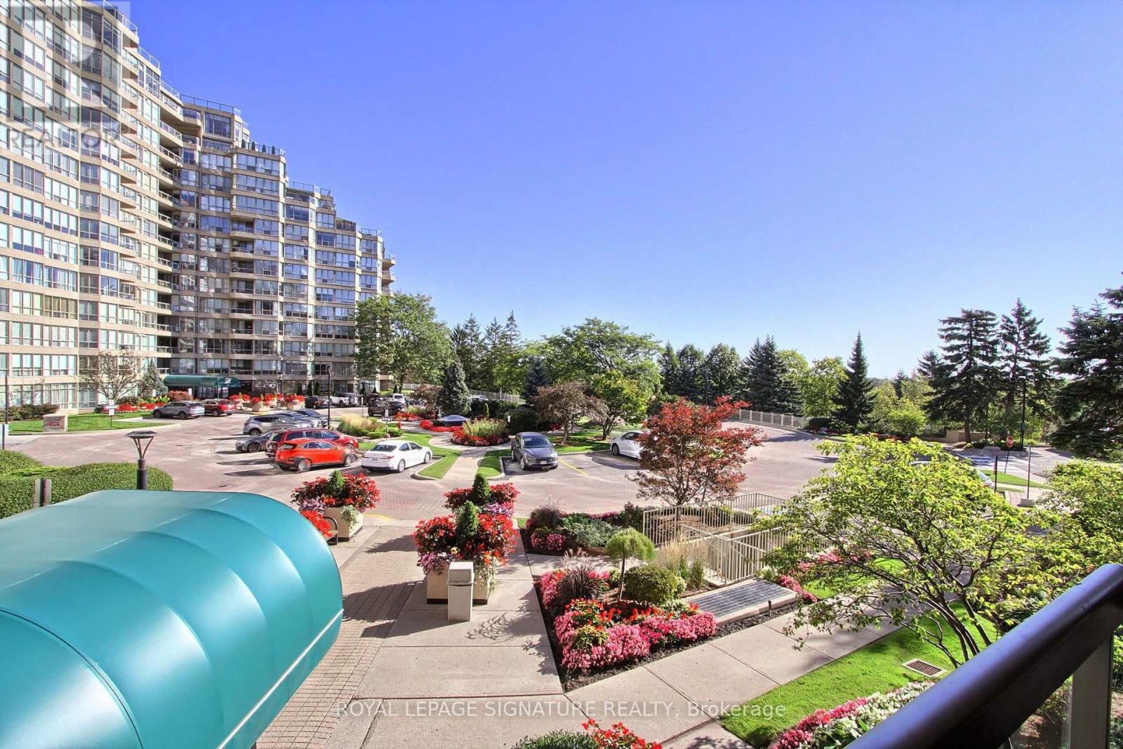 #223 10 GUILDWOOD PARKWAY - 5