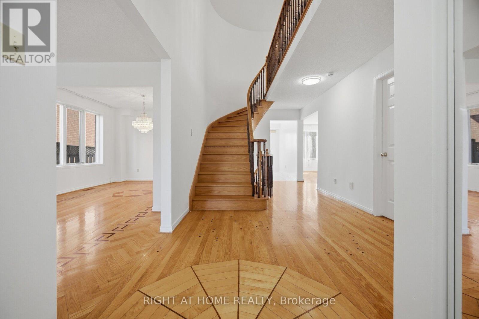 11 LYNDA MCNEIL PLACE, Markham (Middlefield) — photo 6