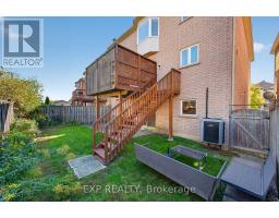 209 Woodspring Avenue, Newmarket, ON L3X3J4 Photo 50