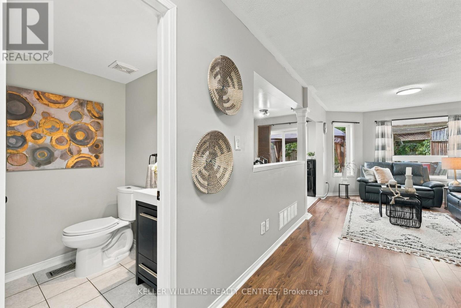 86 Gunning Crescent, New Tecumseth (Tottenham), Ontario, L0G1W0, New Tecumseth (Tottenham), Ontario — photo 4 of 5