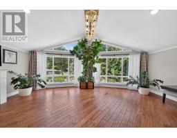 Family room - 43 Wattie Road, Springwater, ON L9X0P6 Photo 10