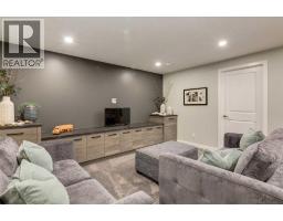31 Sunrise Terrace, Cochrane, AB T4C0V3 Photo 38