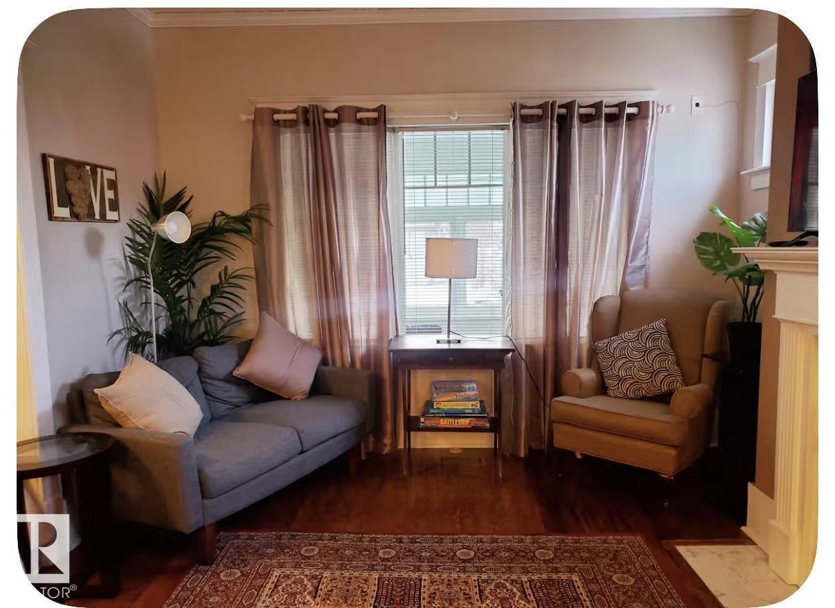 10649 125 ST NW - 6