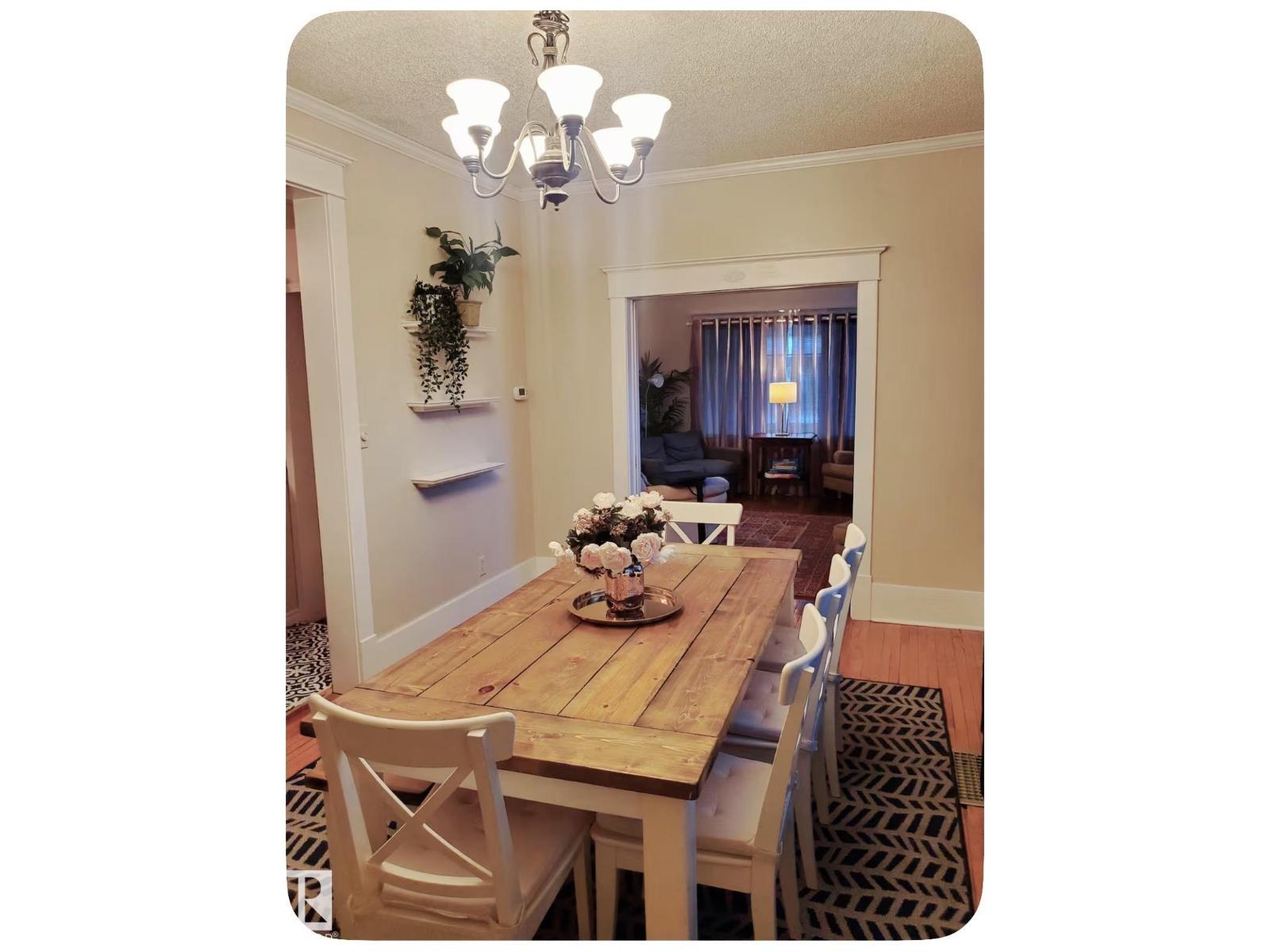 10649 125 ST NW - 13