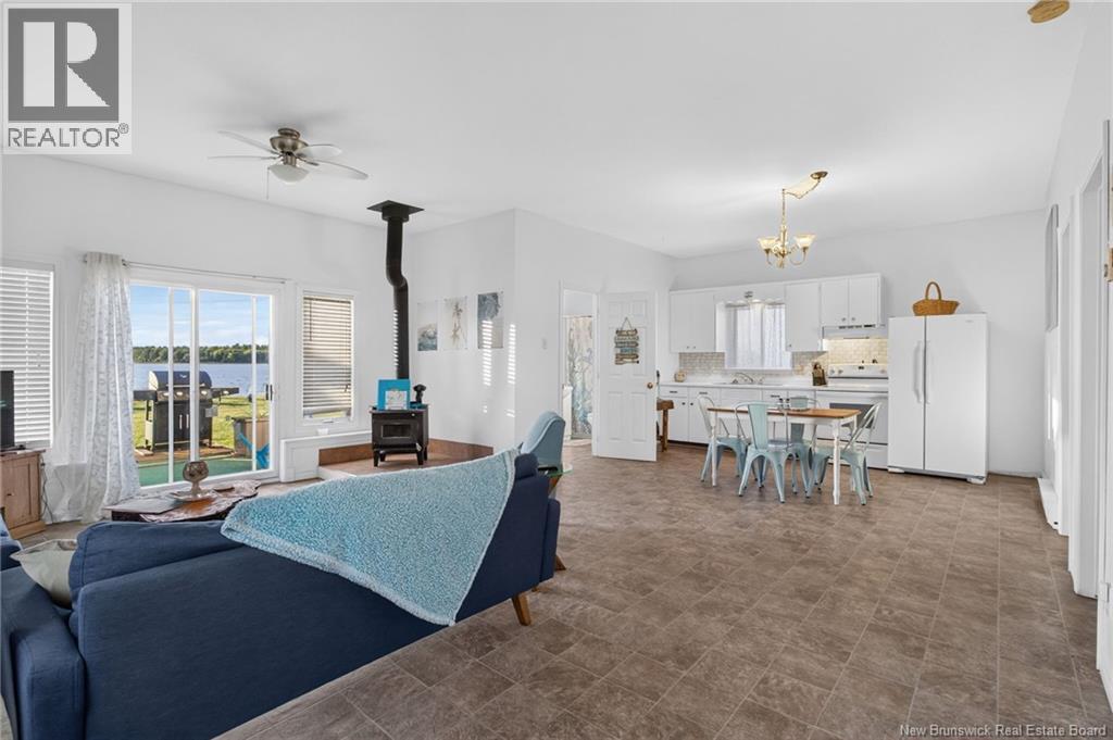 79 Pointe Du Mirage Road - Image 40