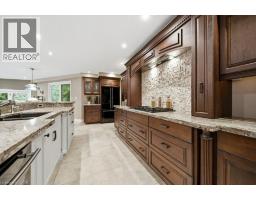 Foyer - 2229 Herrgott Road, St  Clements, ON N0B2M0 Photo 15